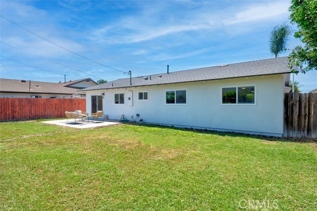 16622 Simonne LN