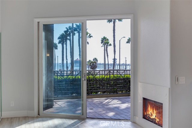 200 Pacific Coast HWY Unit: 137