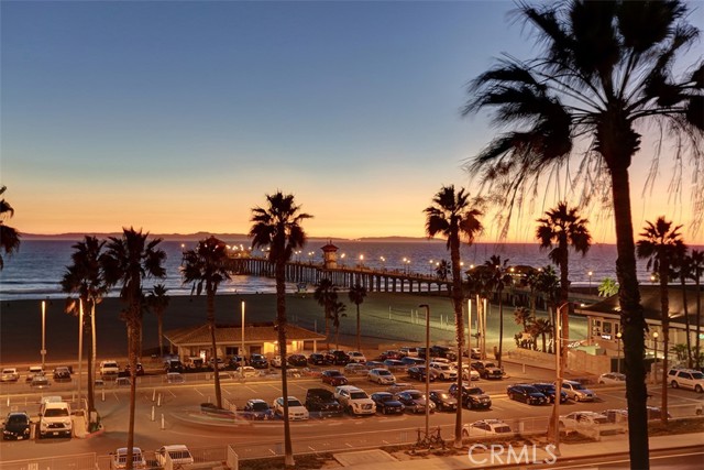 200 Pacific Coast HWY Unit: 137