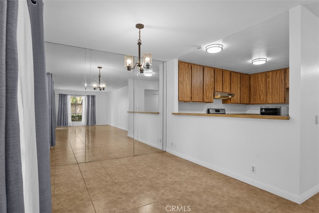 25652 Rimgate Drive 1C