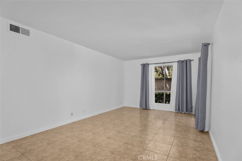 25652 Rimgate Drive 1C