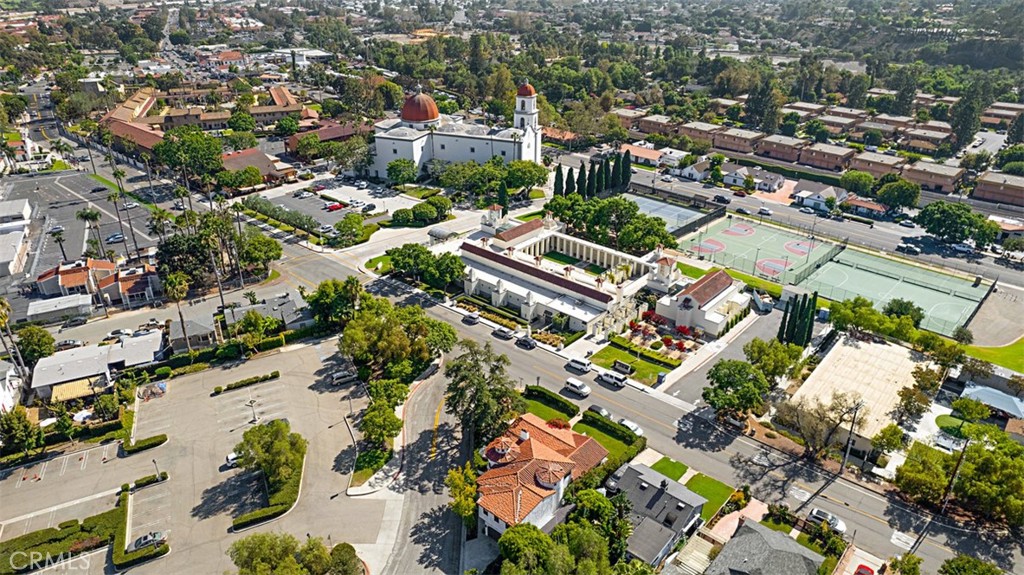 31462 El Camino Real
