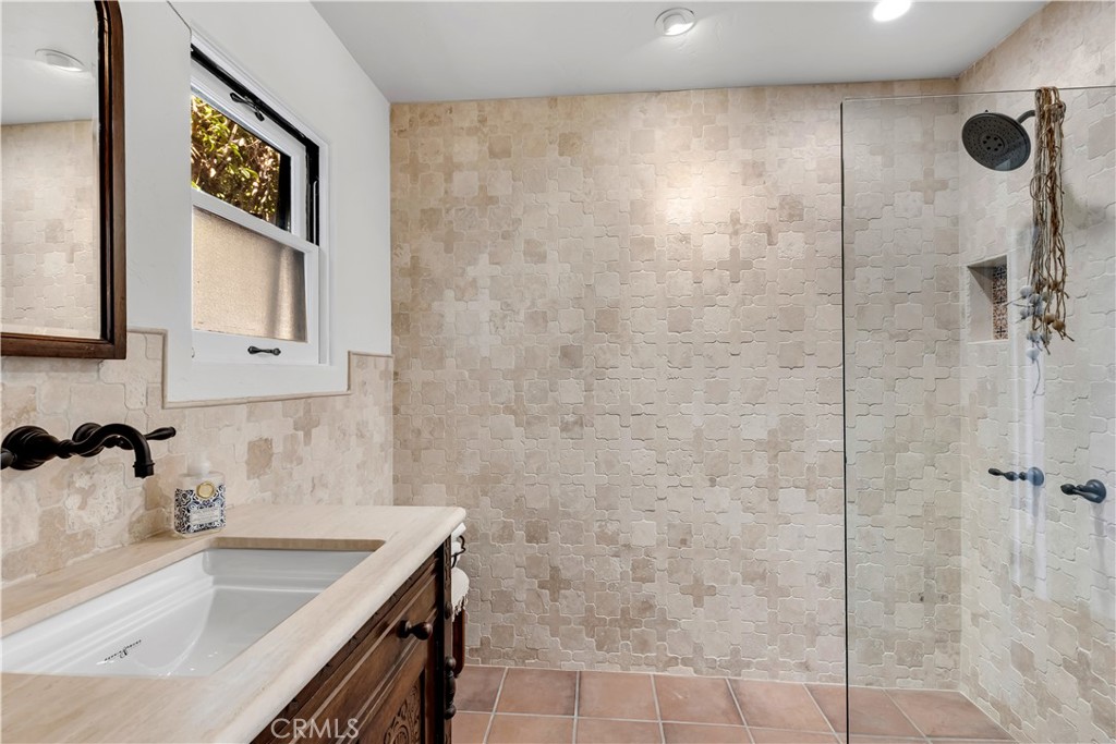 31462 El Camino Real