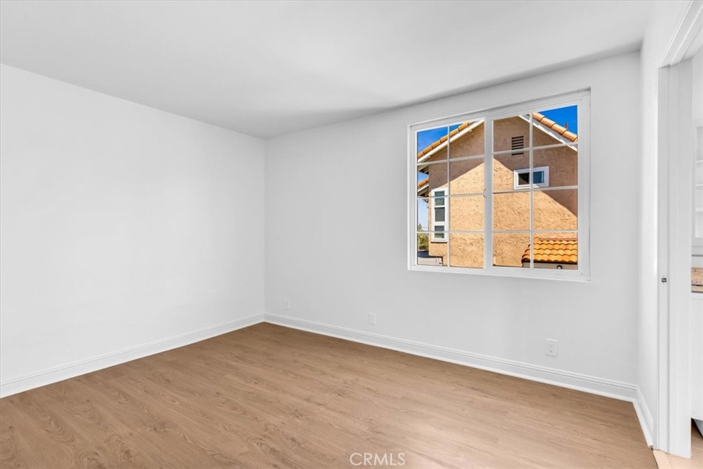 3315 Hawkwood