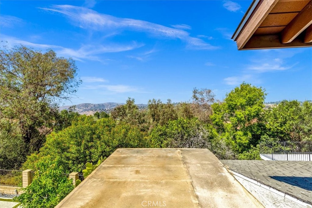 3315 Hawkwood