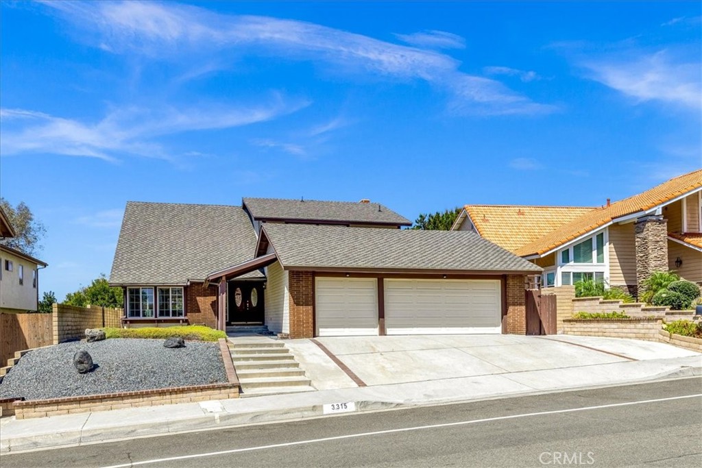 3315 Hawkwood