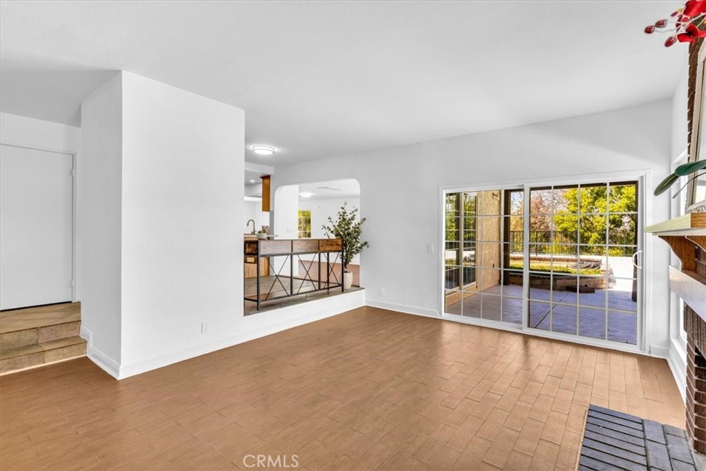 3315 Hawkwood