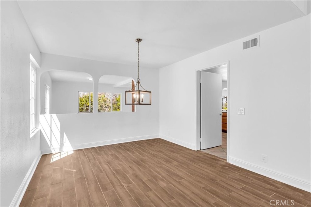 3315 Hawkwood