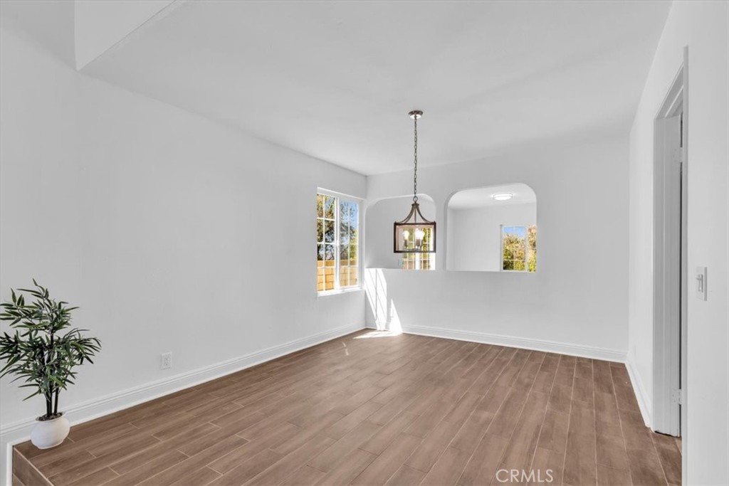 3315 Hawkwood