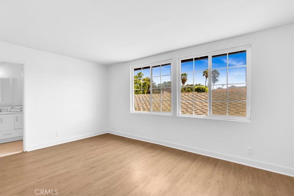 3315 Hawkwood
