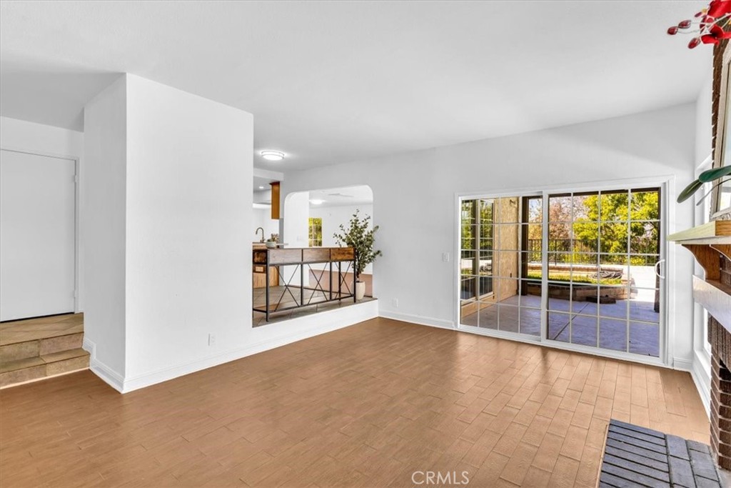 3315 Hawkwood