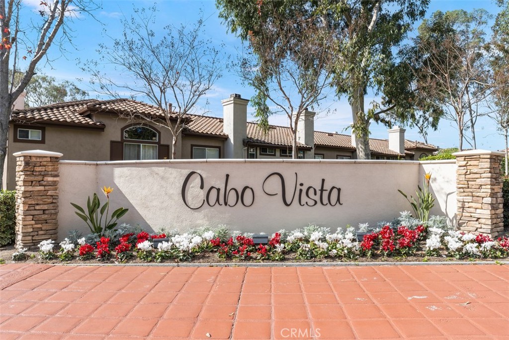54 Camino Del Oro