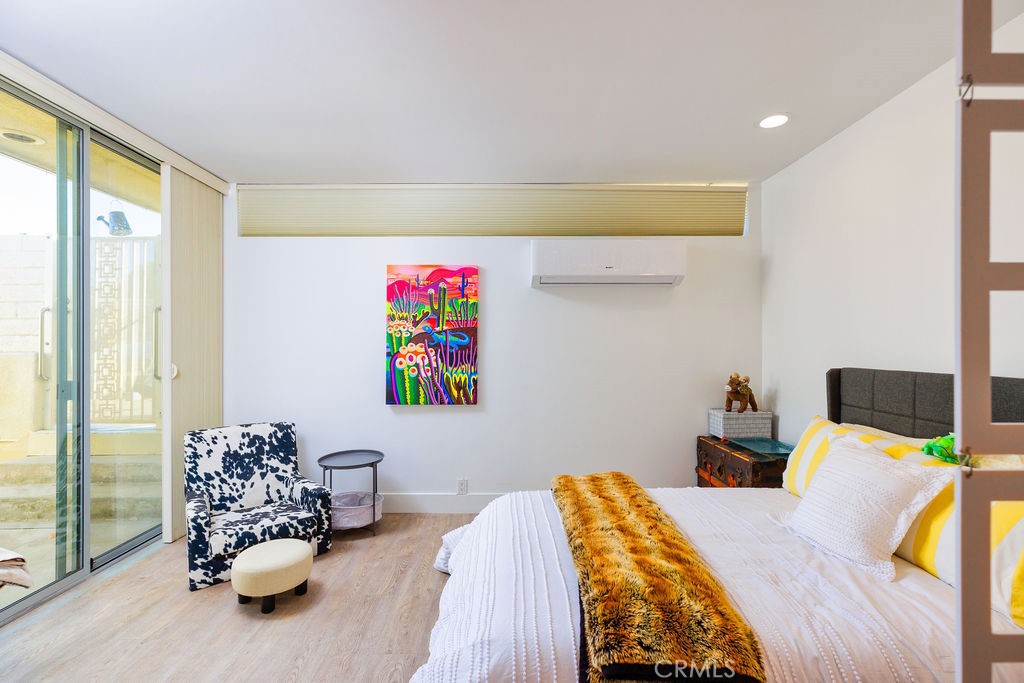 73700 Grapevine Street 6