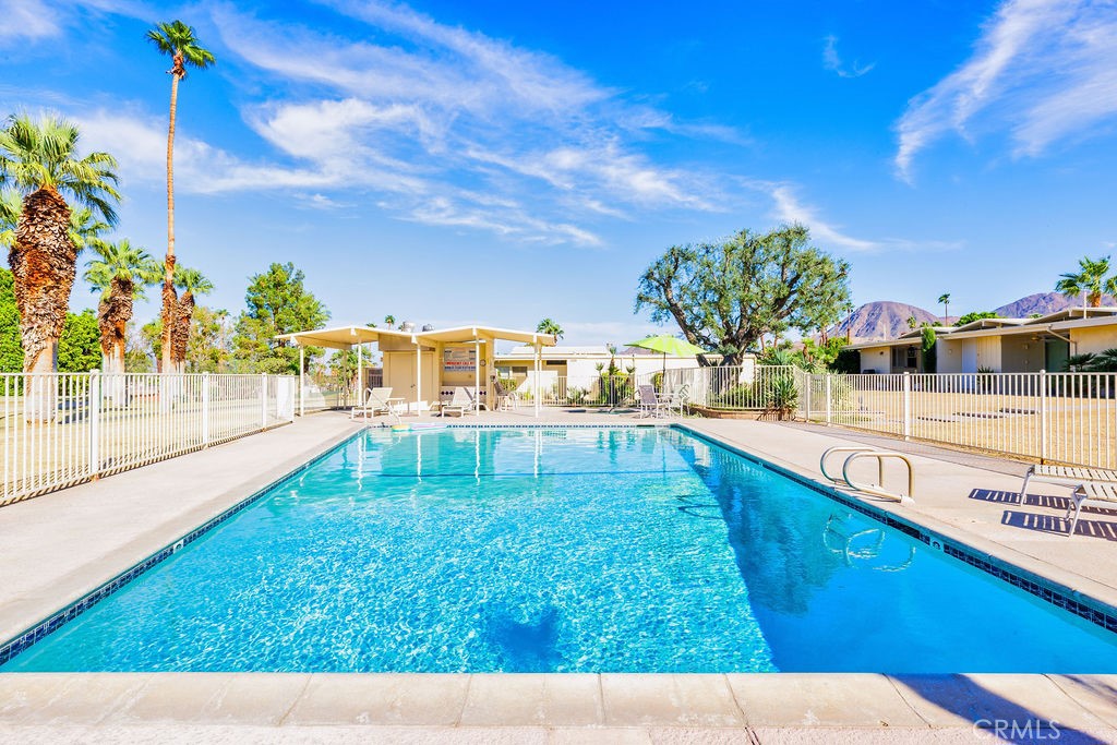 73700 Grapevine Street 6