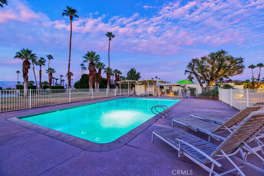 73700 Grapevine Street 6