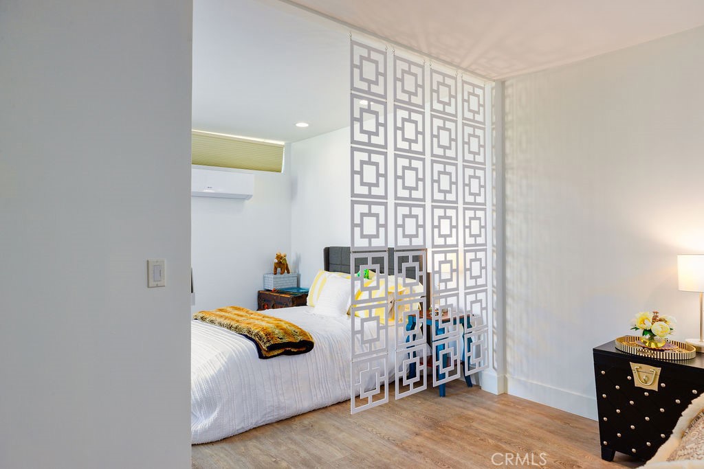 73700 Grapevine Street 6