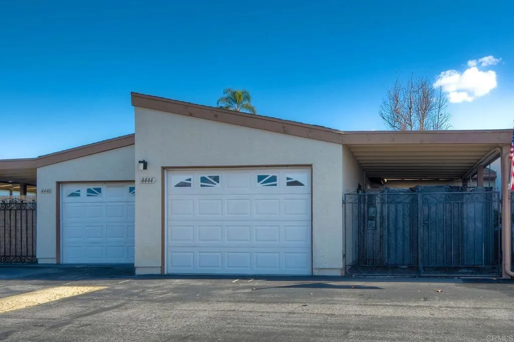 4444 Kittiwake Way