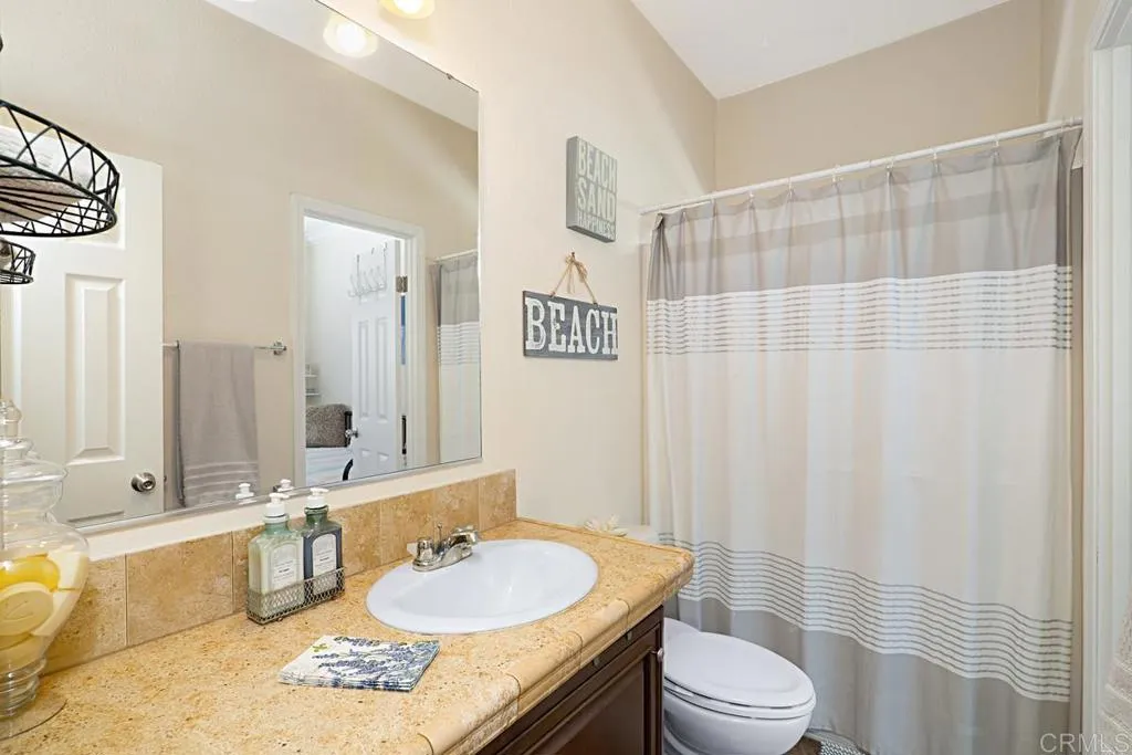 1549 N Vulcan SPC 74