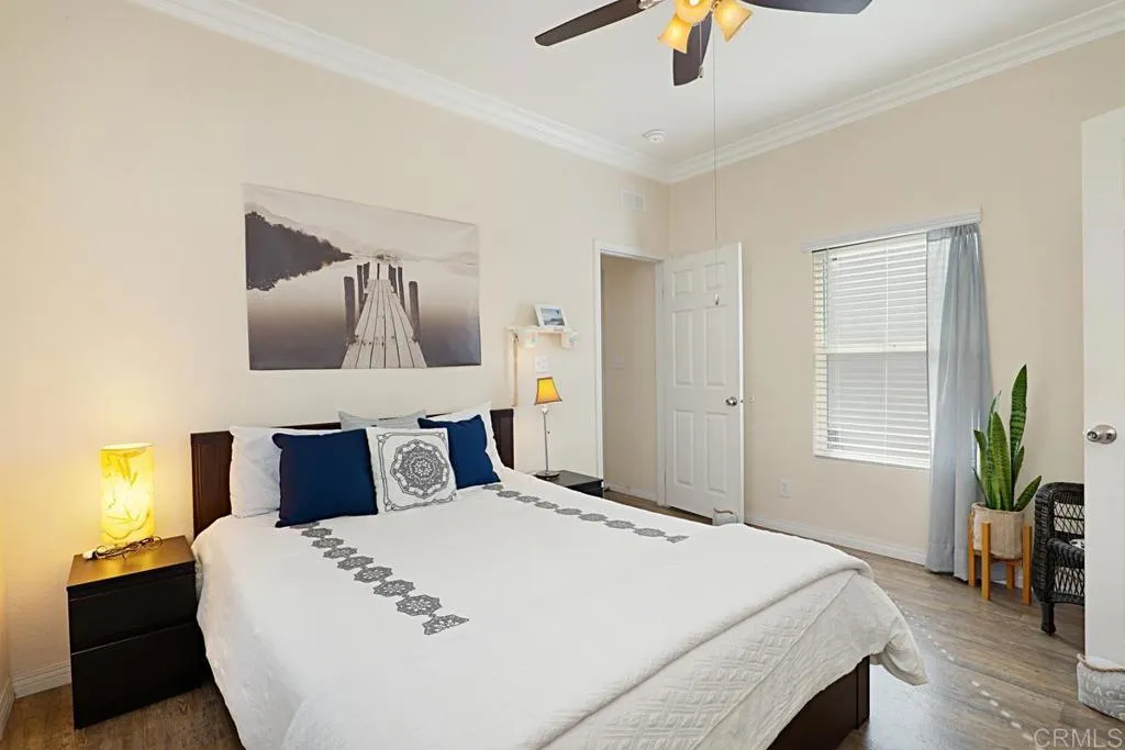 1549 N Vulcan SPC 74