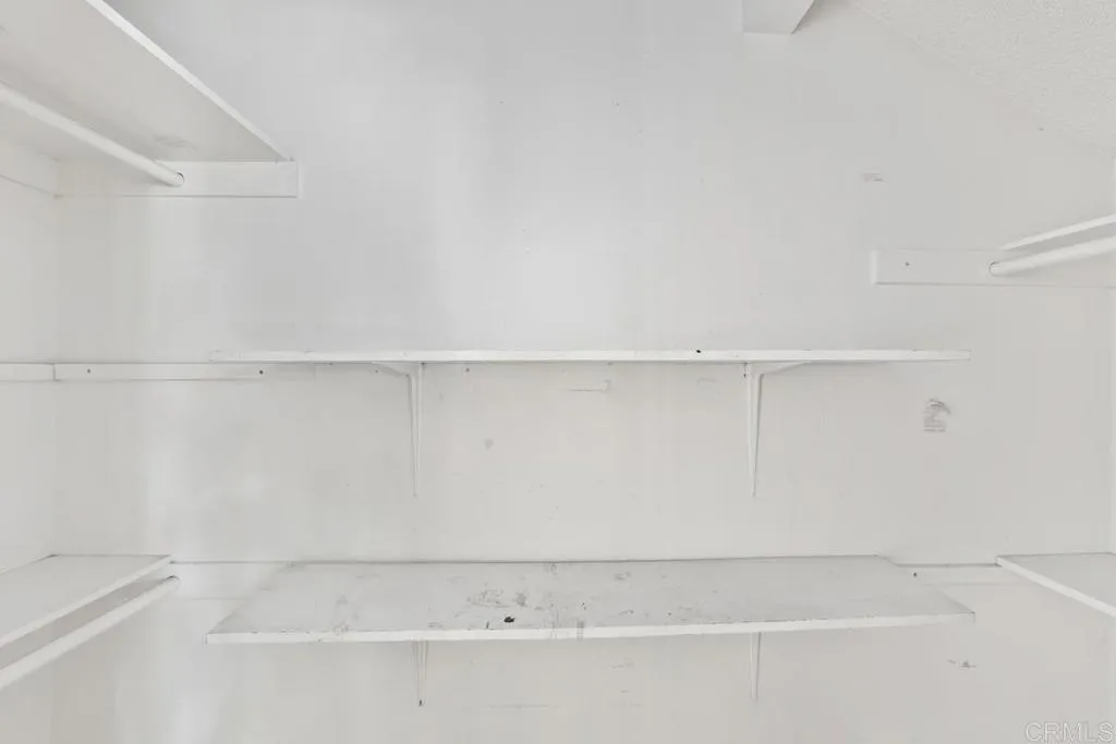 1123 Decker Street Unit: E