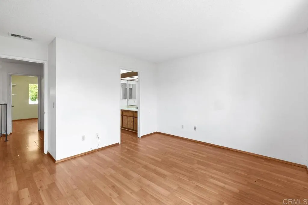 1123 Decker Street Unit: E