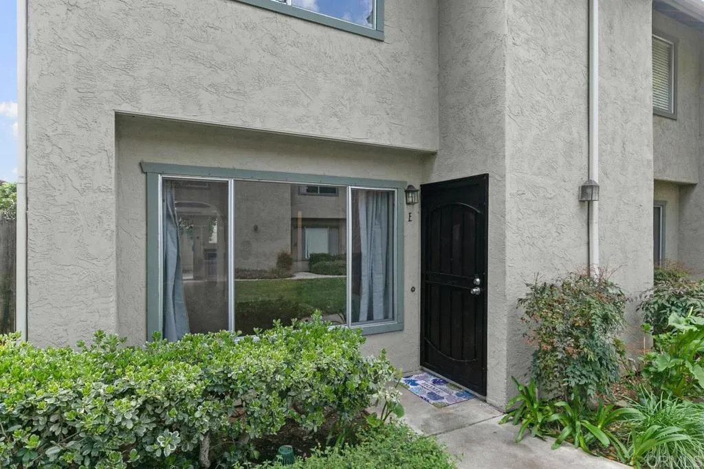 1123 Decker Street Unit: E