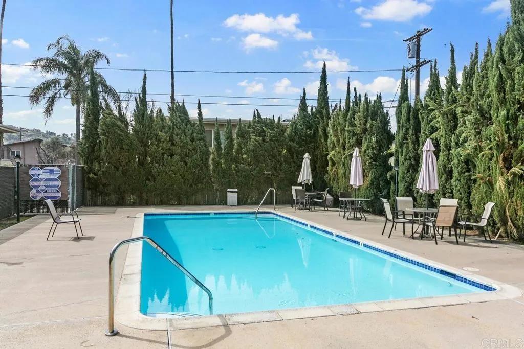1123 Decker Street Unit: E