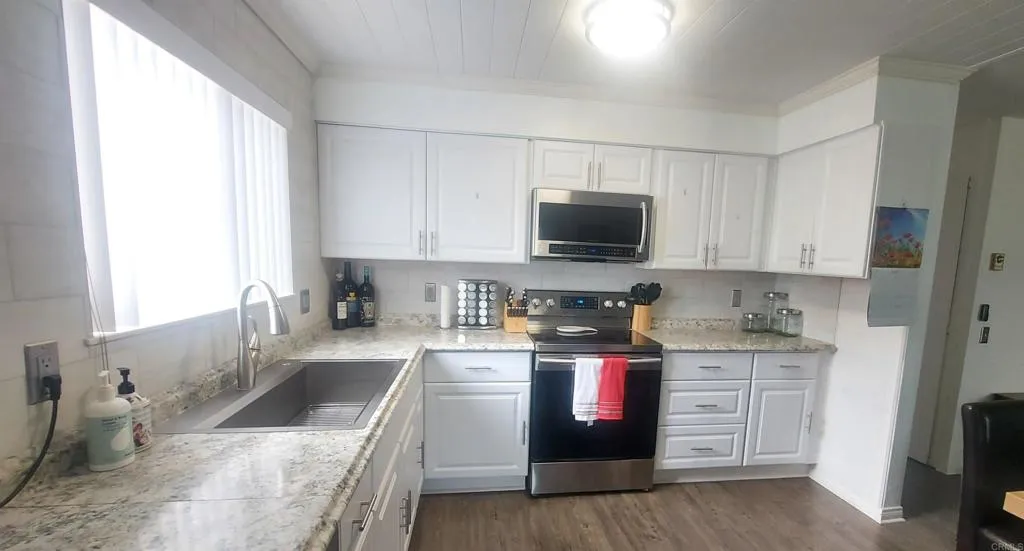 3708 Mount Vernon Avenue