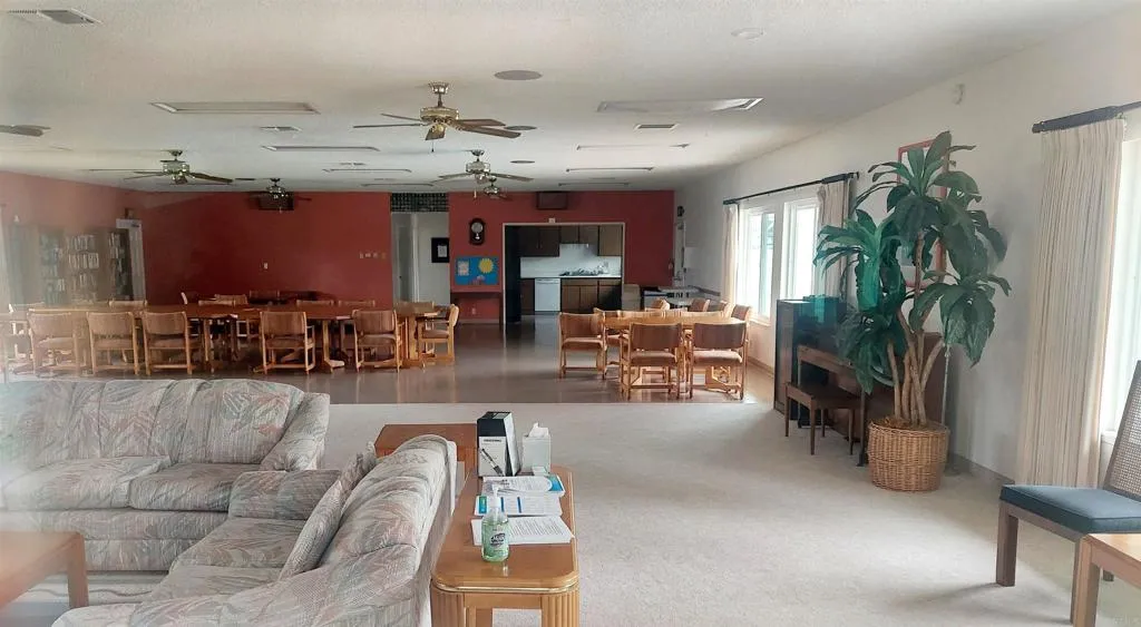 3708 Mount Vernon Avenue