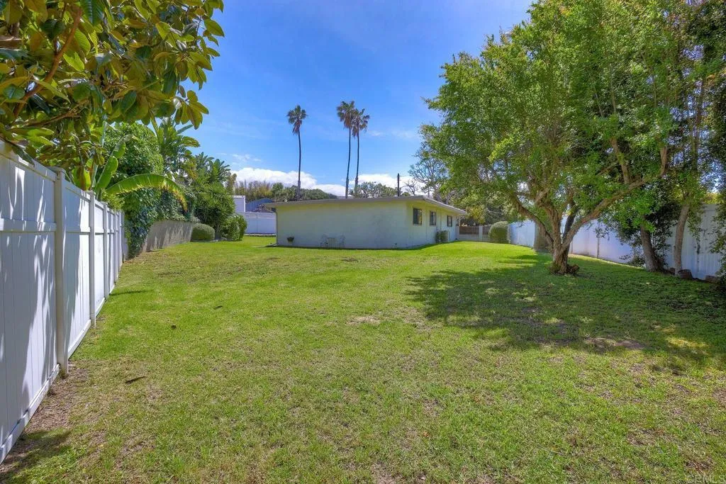 1245 Cynthia Lane
