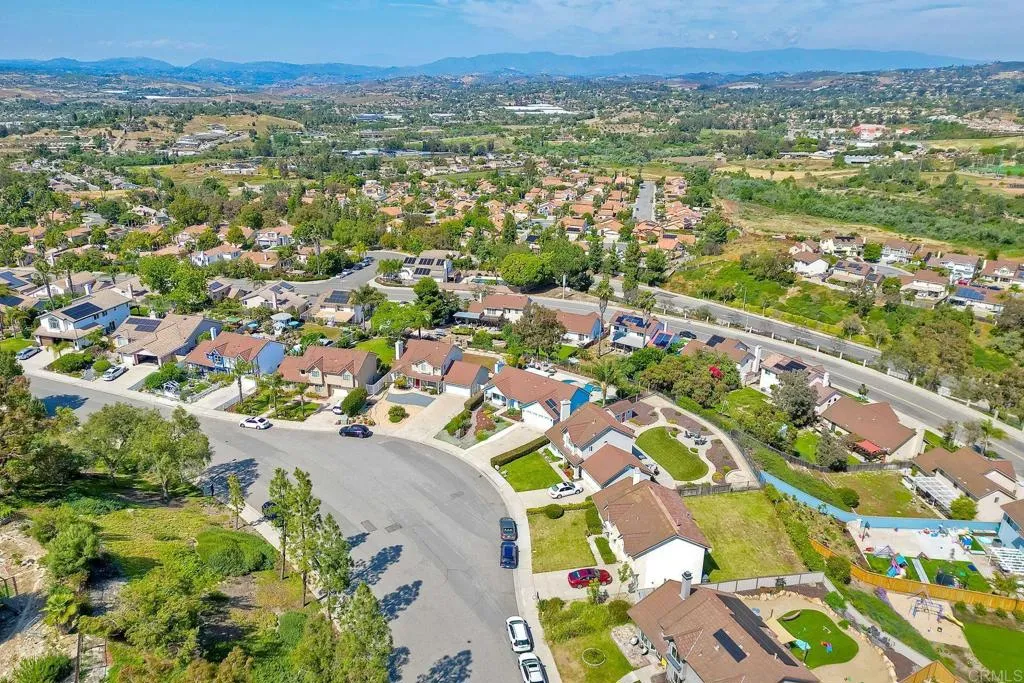 1377 Crestview Drive