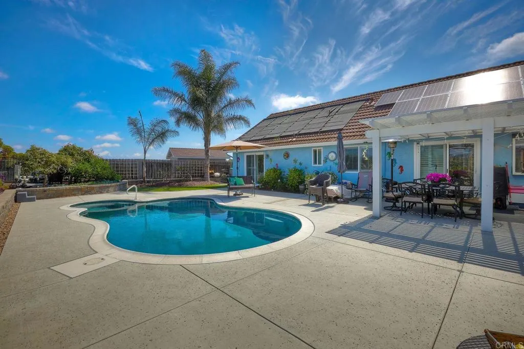 1377 Crestview Drive