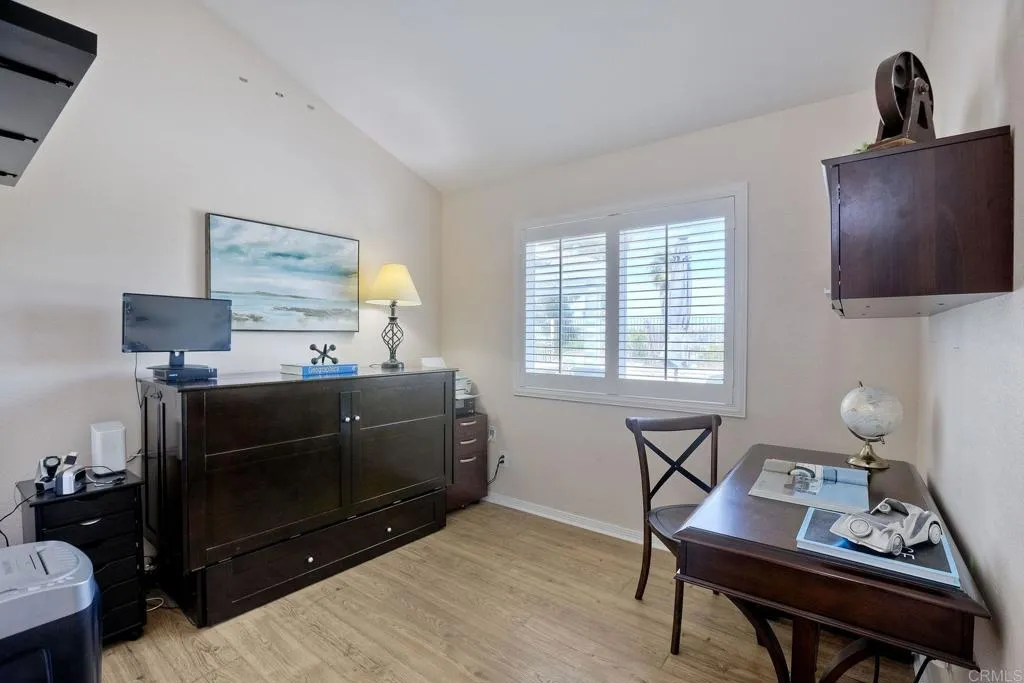 1377 Crestview Drive