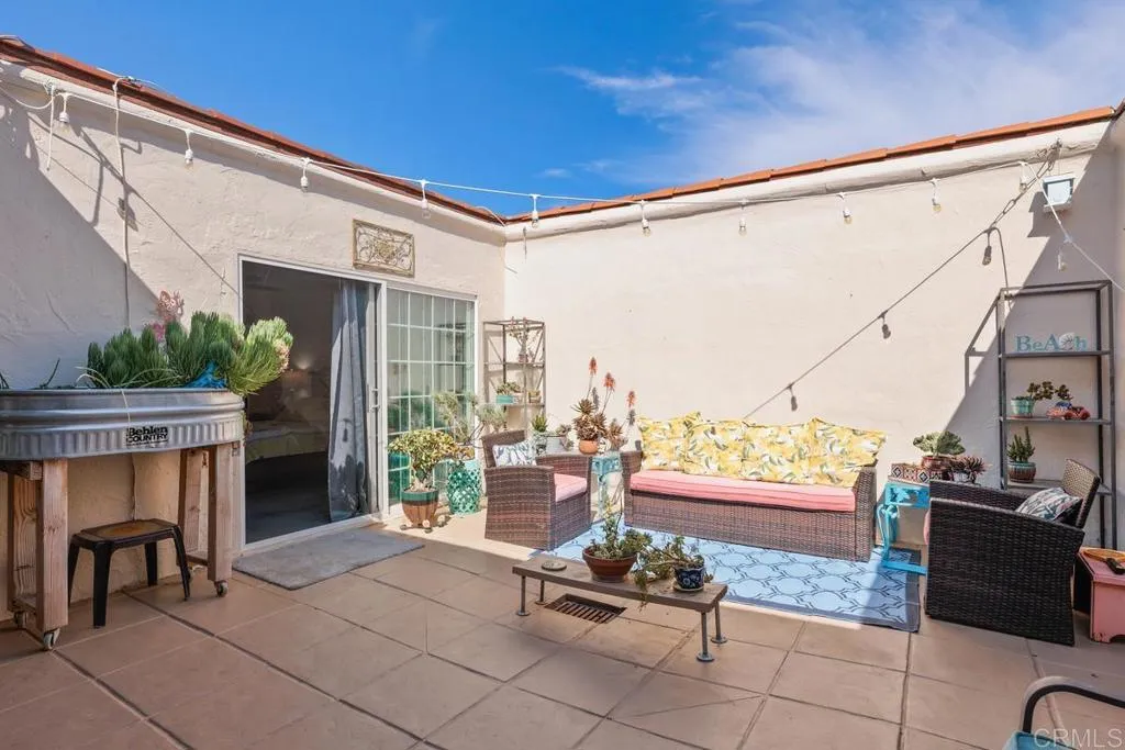 3621 Vista Campana S # 78