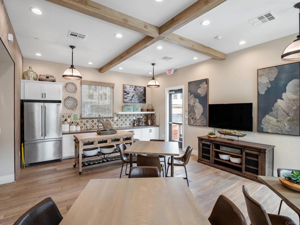 2223 Solara Lane
