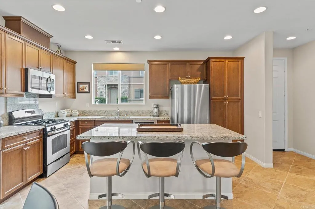 1584 Chert Drive