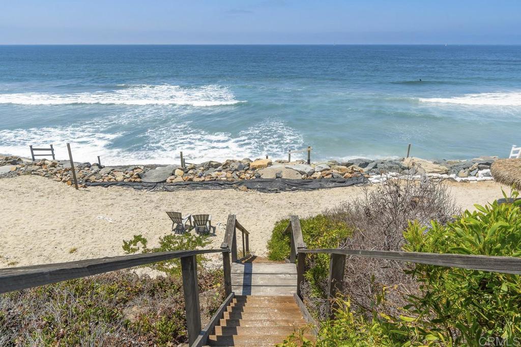 1934 S Pacific Street