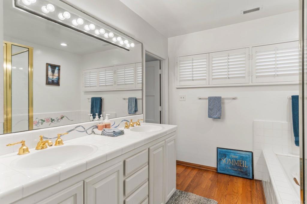 1934 S Pacific Street