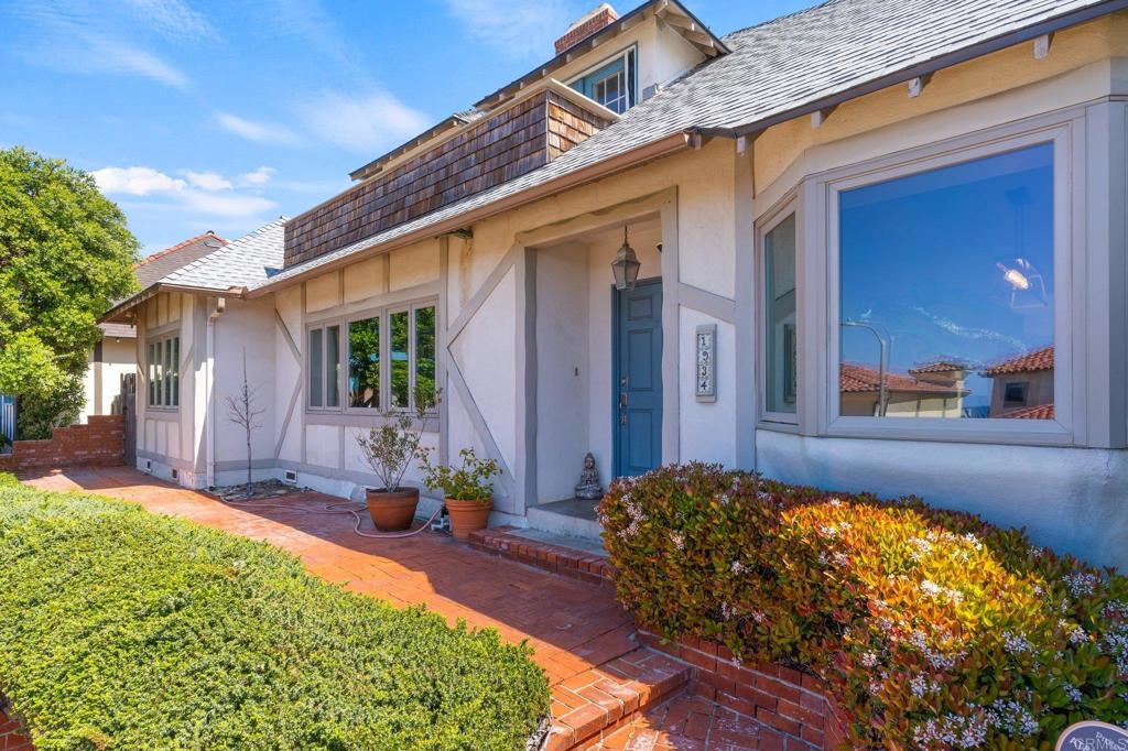 1934 S Pacific Street