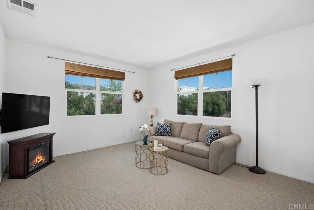 715 Francesca Drive # 206