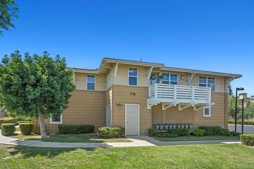 715 Francesca Drive # 206