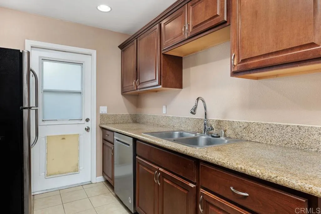 2899 College Boulevard