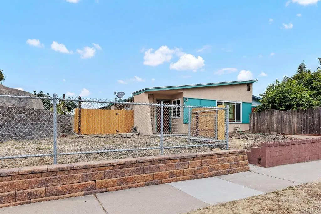 2899 College Boulevard