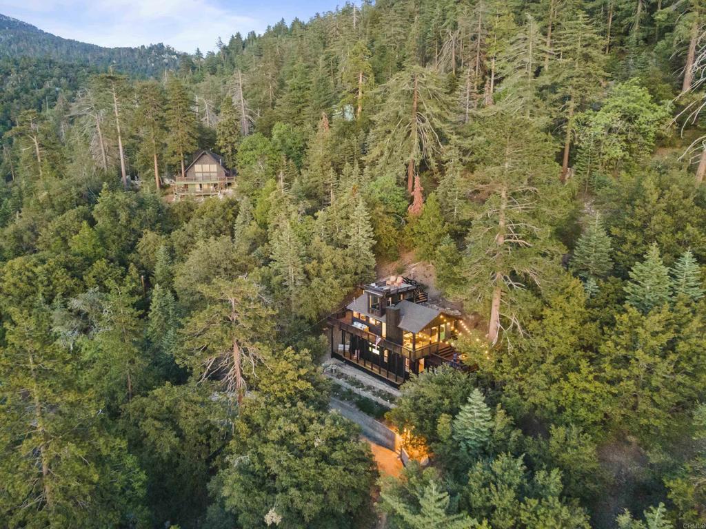 53025 Woodpecker Way