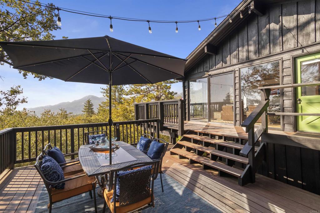 53025 Woodpecker Way