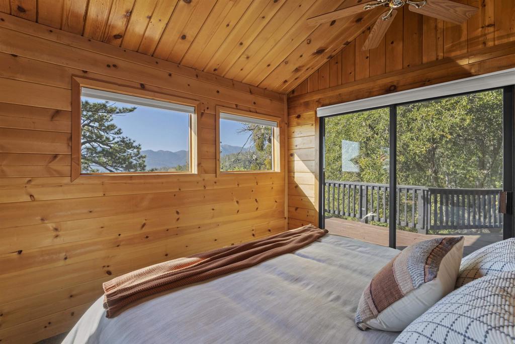 53025 Woodpecker Way