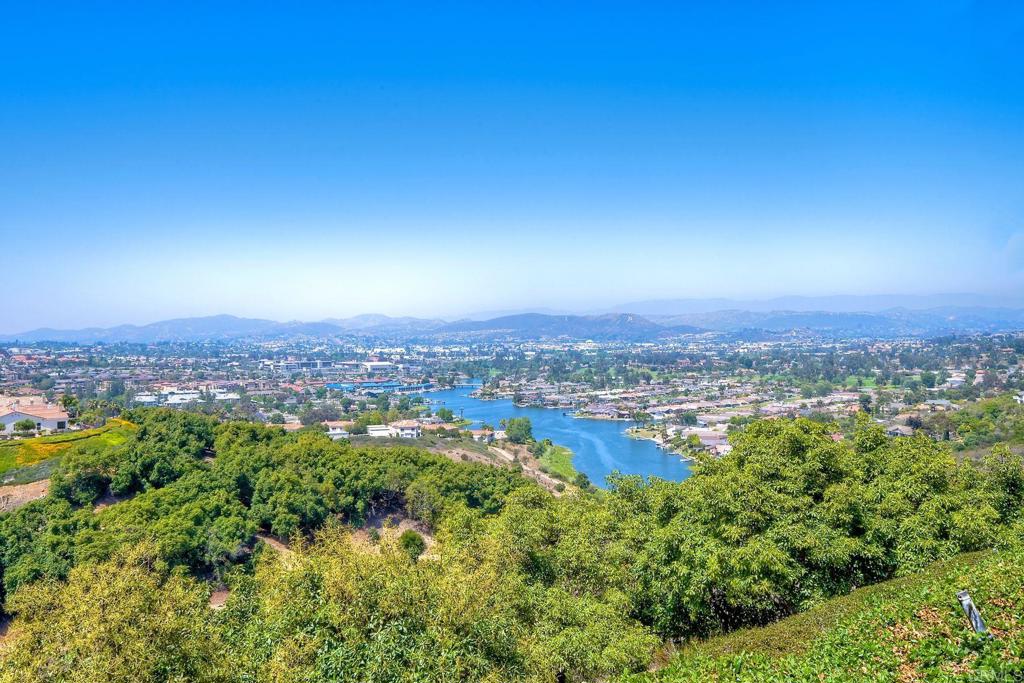 1616 Circa Del Lago C107