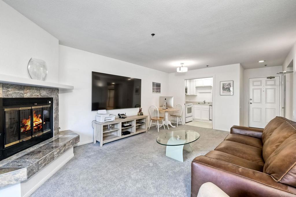 1616 Circa Del Lago C107