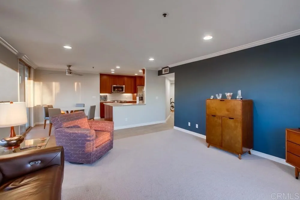 3939 Illinois Street # 4G