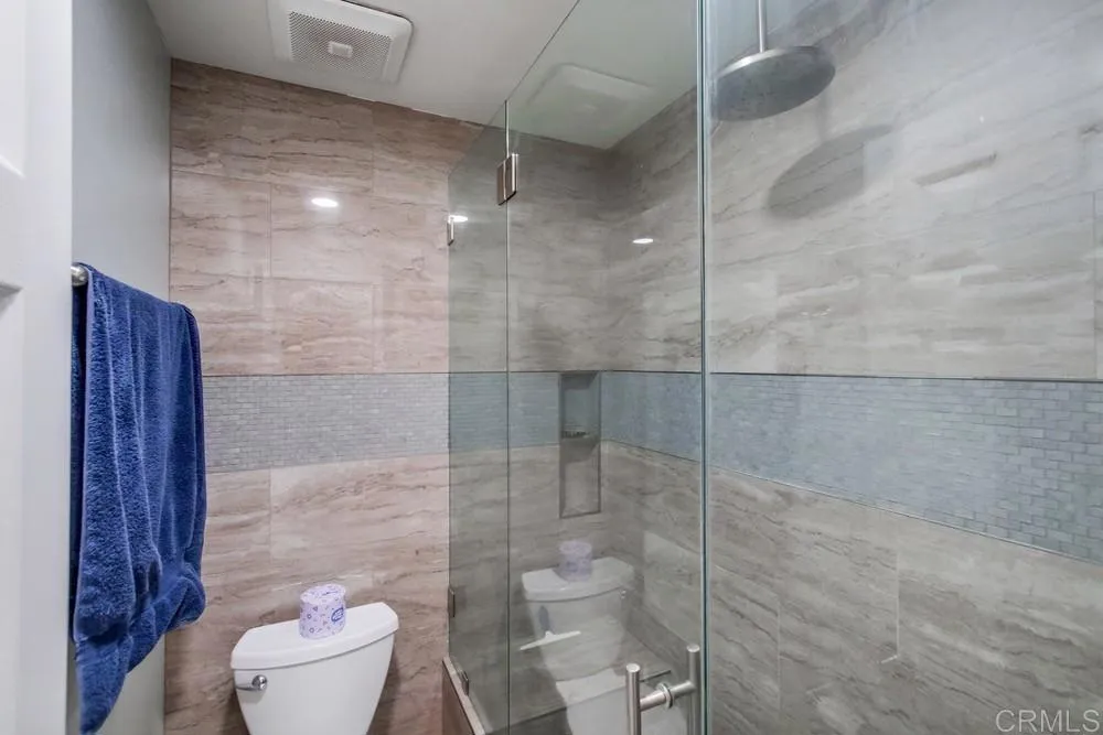 3939 Illinois Street # 4G